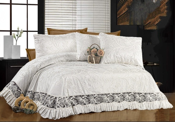 مفرش ستان سوفت كبير تركي  3 قطع مكون من  1 مفرش +2خداديه