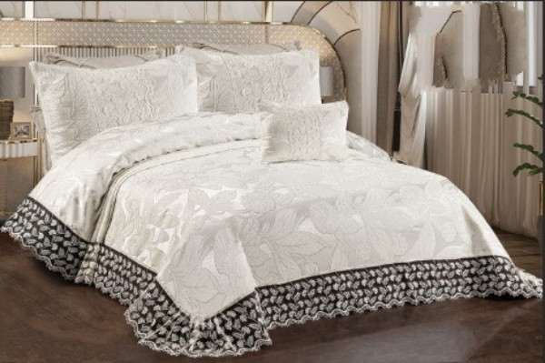 مفرش ستان سوفت تركي  كبير  3 قطع مكون من  1 مفرش +2خداديه