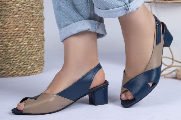 صندل بابزيم لونين