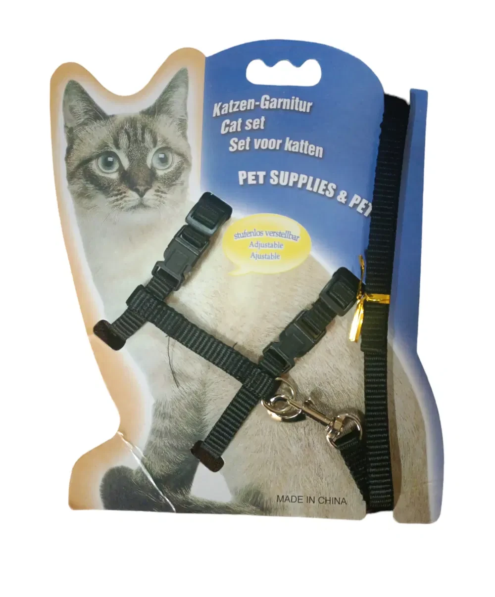 Wool and nylon harness for adult cats, black