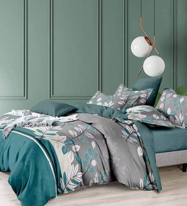 طقم سرير كبير المجد  متعدد الالوان مكون من 4 قطع